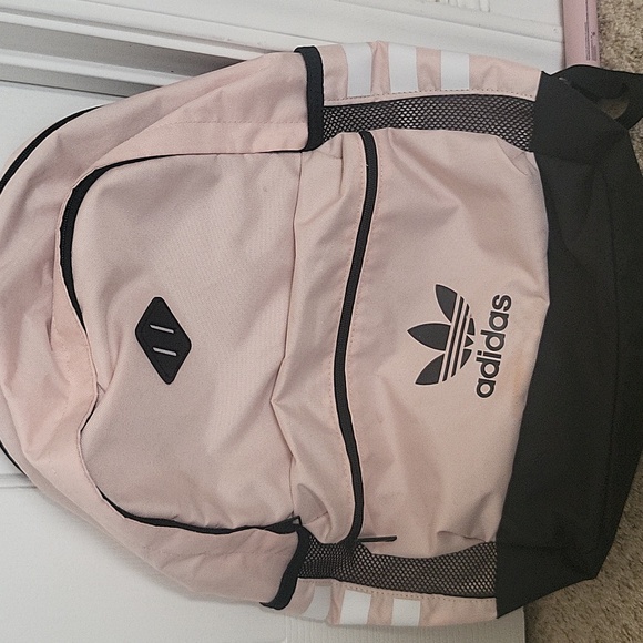 Backpack - Picture 2 of 4